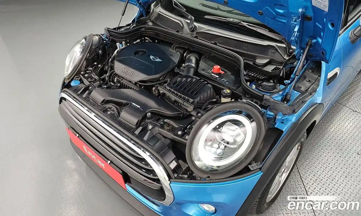 Mini Cooper 2019 1.5 Автомат в Москве № 180204, фото 11