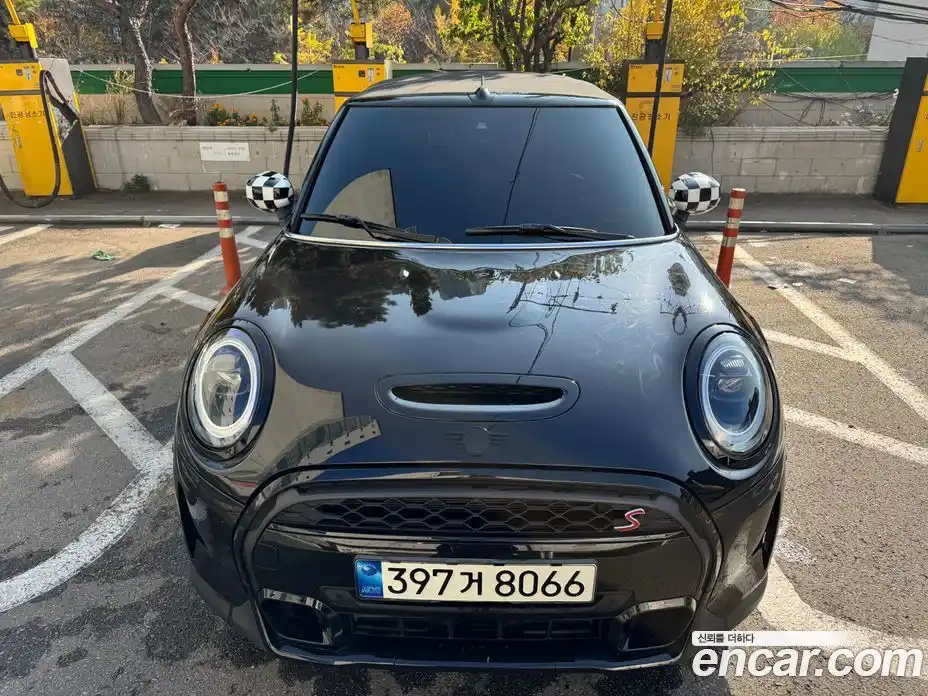 Mini Cooper Convertible 2022 2.0 Автомат в Москве № 182253, фото 13