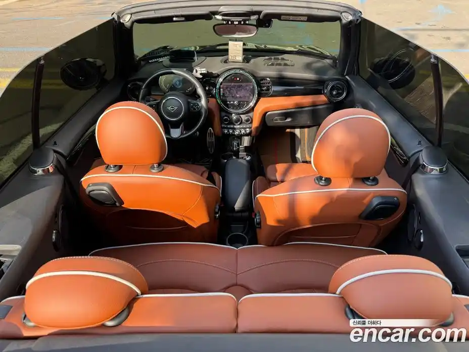 Mini Cooper Convertible 2022 2.0 Автомат в Москве № 182253, фото 17