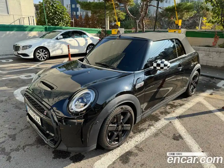 Mini Cooper Convertible 2022 2.0 Автомат в Москве № 182253, фото 4