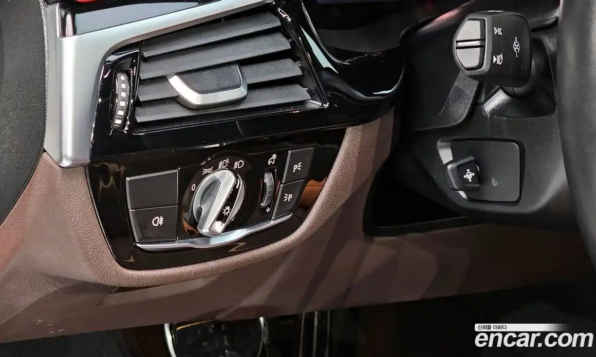 BMW 5-Series 2023 2.0 Автомат в Москве № 188939, фото 19