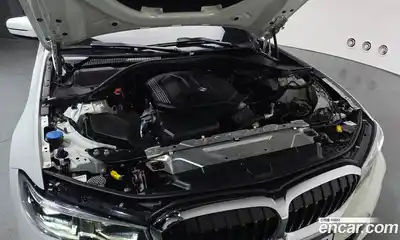 BMW 3-Series 2022 2.0 Автомат в Москве № 192128, миниатюра 11