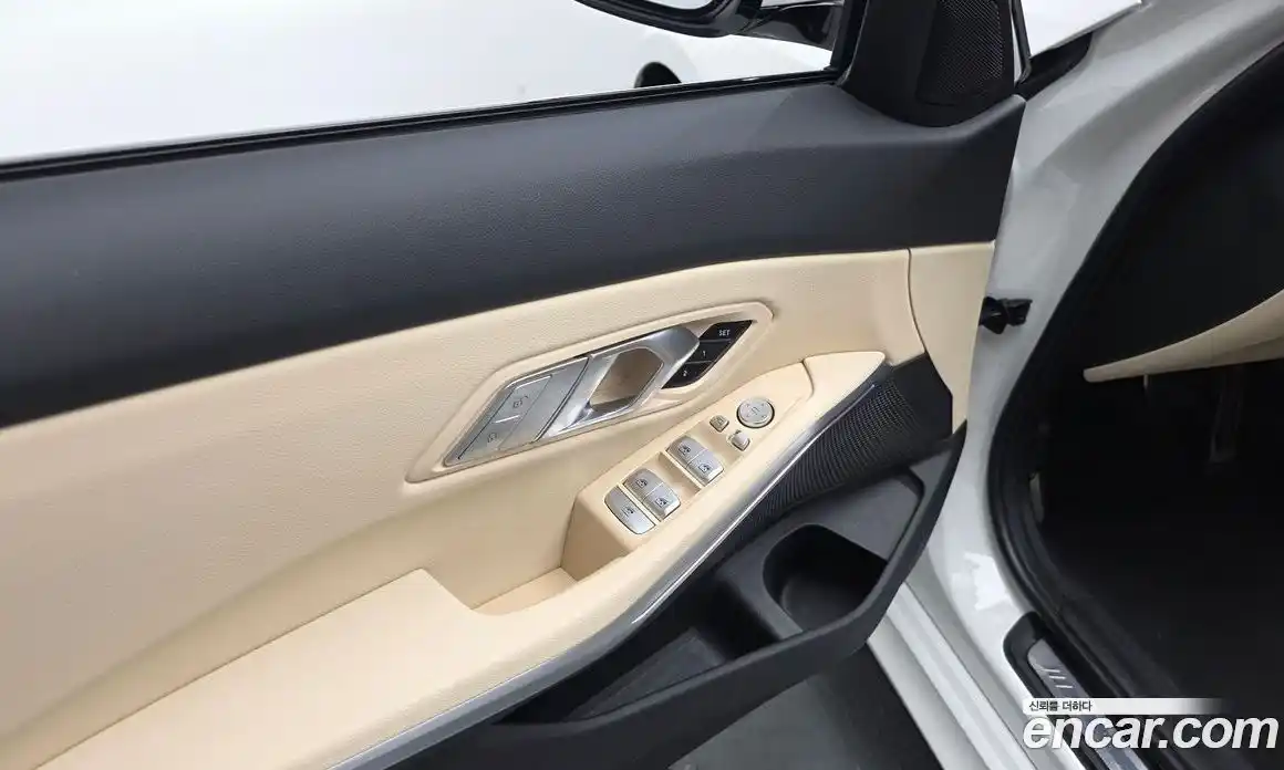 BMW 3-Series 2022 2.0 Автомат в Москве № 192128, фото 20