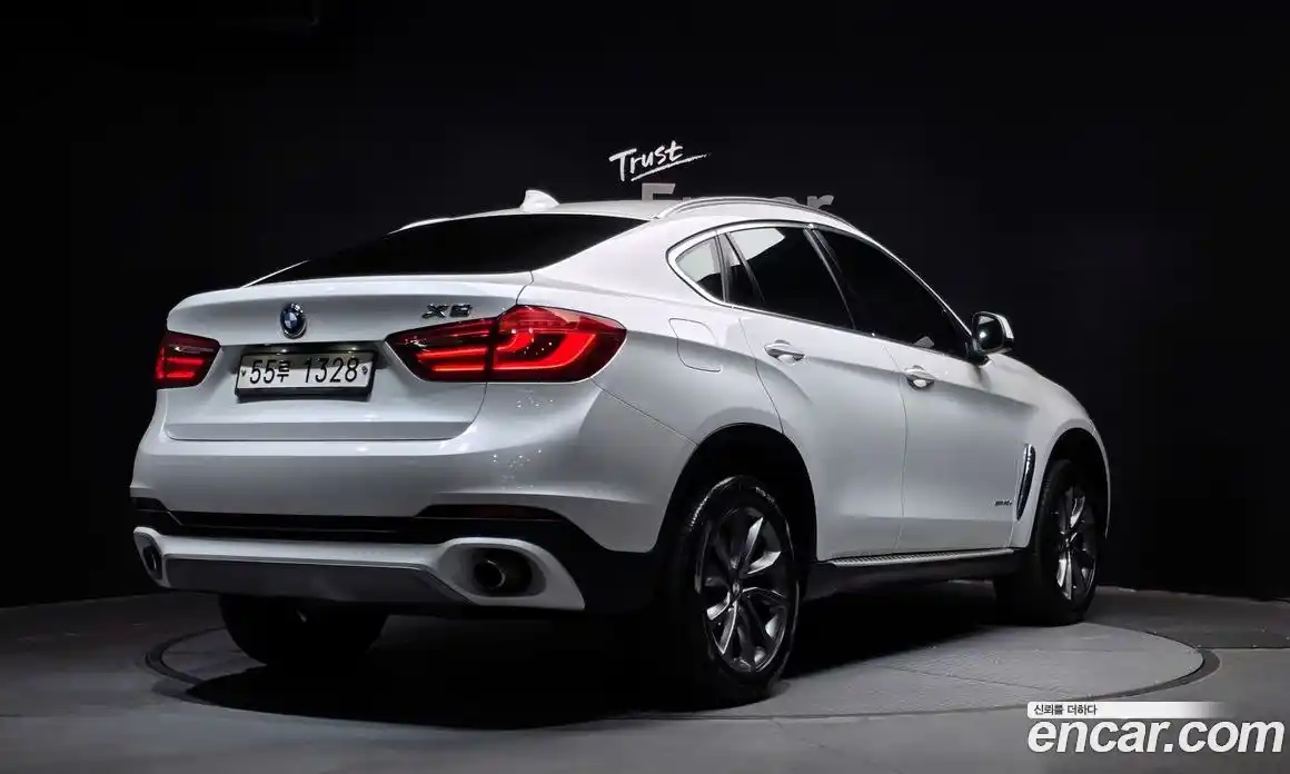 BMW X6 2017 3.0 Автомат в Москве № 193126, фото 14