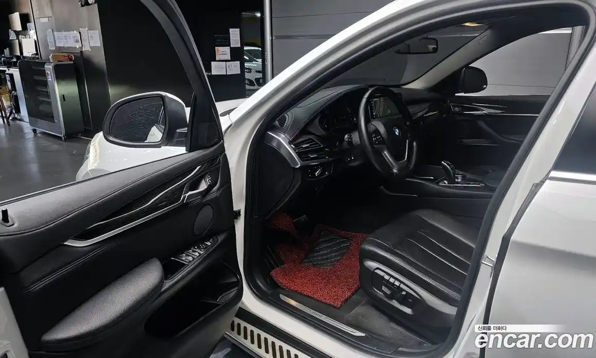 BMW X6 2017 3.0 Автомат в Москве № 193126, фото 15