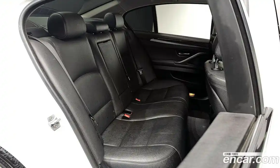 BMW 5-Series 2016 2.0 Автомат в Москве № 193196, фото 1