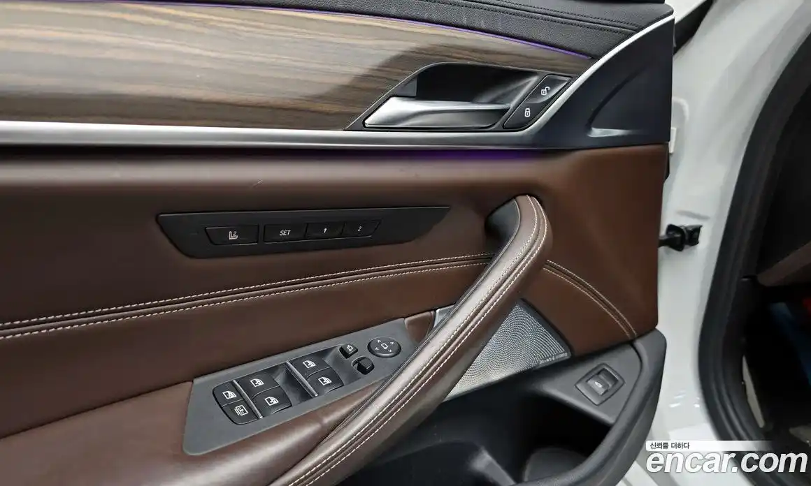 BMW 5-Series 2018 2.0 Автомат в Москве № 193219, фото 9