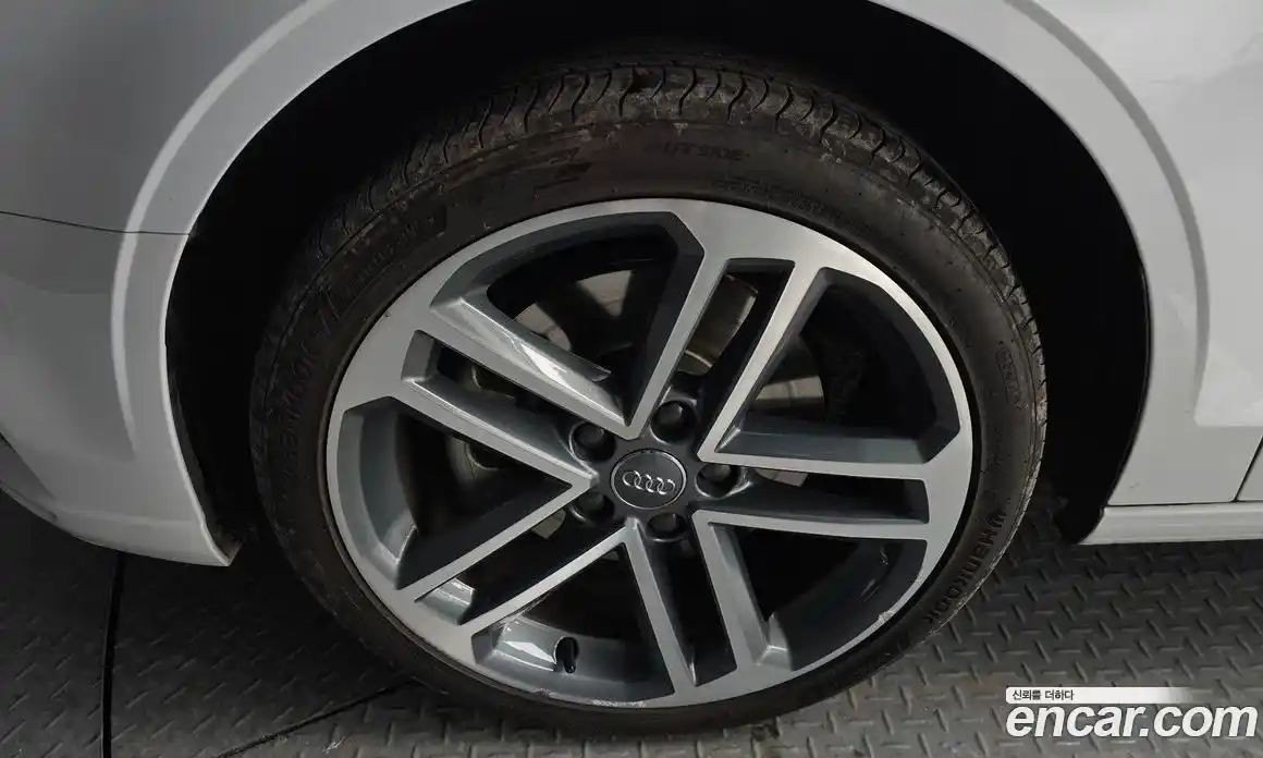 Audi A3 2020 2.0 Автомат в Москве № 193466, фото 15