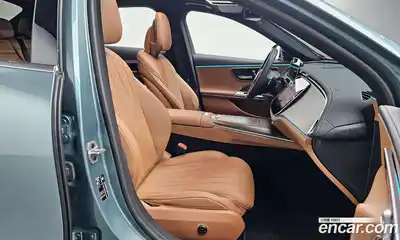 Mercedes-Benz E-Class 2024 2.0 Автомат в Москве № 193958, миниатюра 9