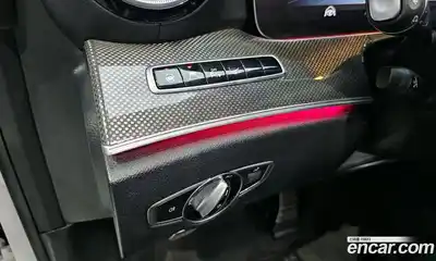 Mercedes-Benz E-Class 2019 3.0 Автомат в Москве № 193971, миниатюра 2