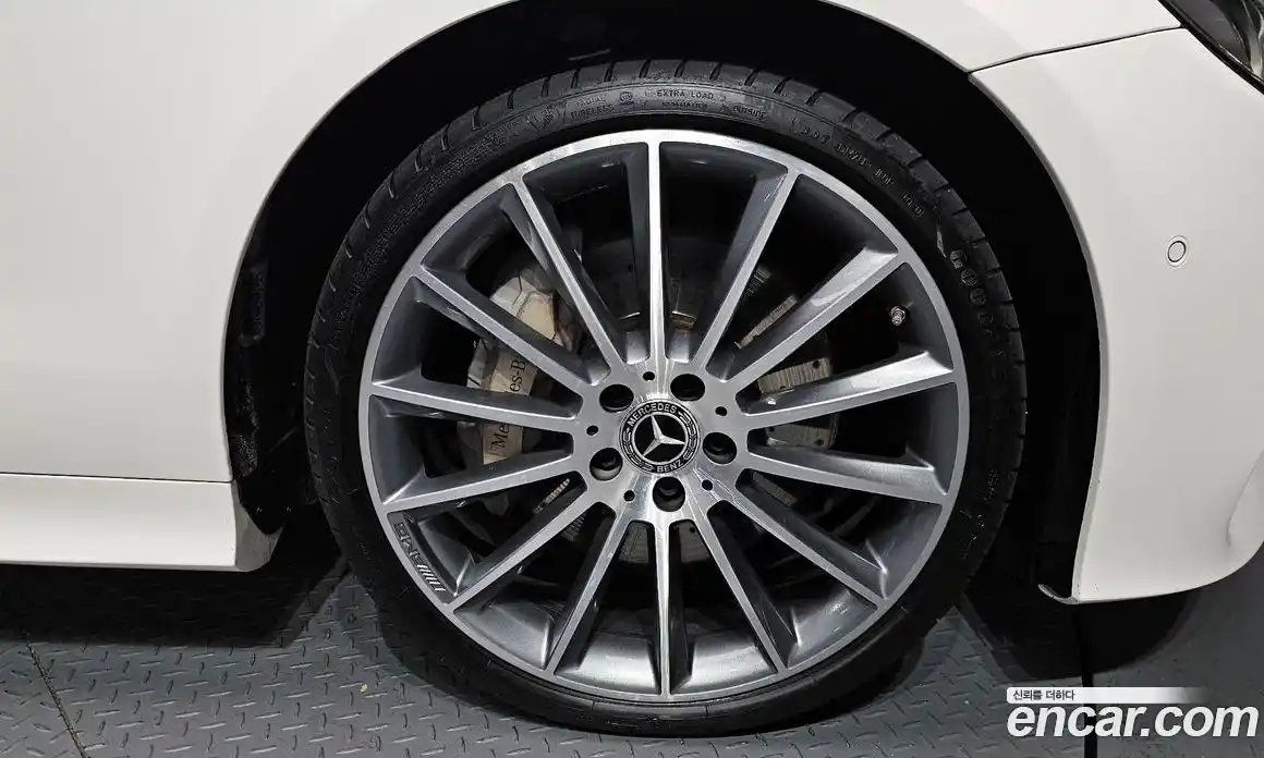 Mercedes-Benz E-Class 2019 3.0 Автомат в Москве № 193971, фото 9