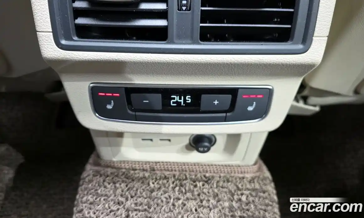 Audi Q5 2023 2.0 Автомат в Москве № 195980, фото 16