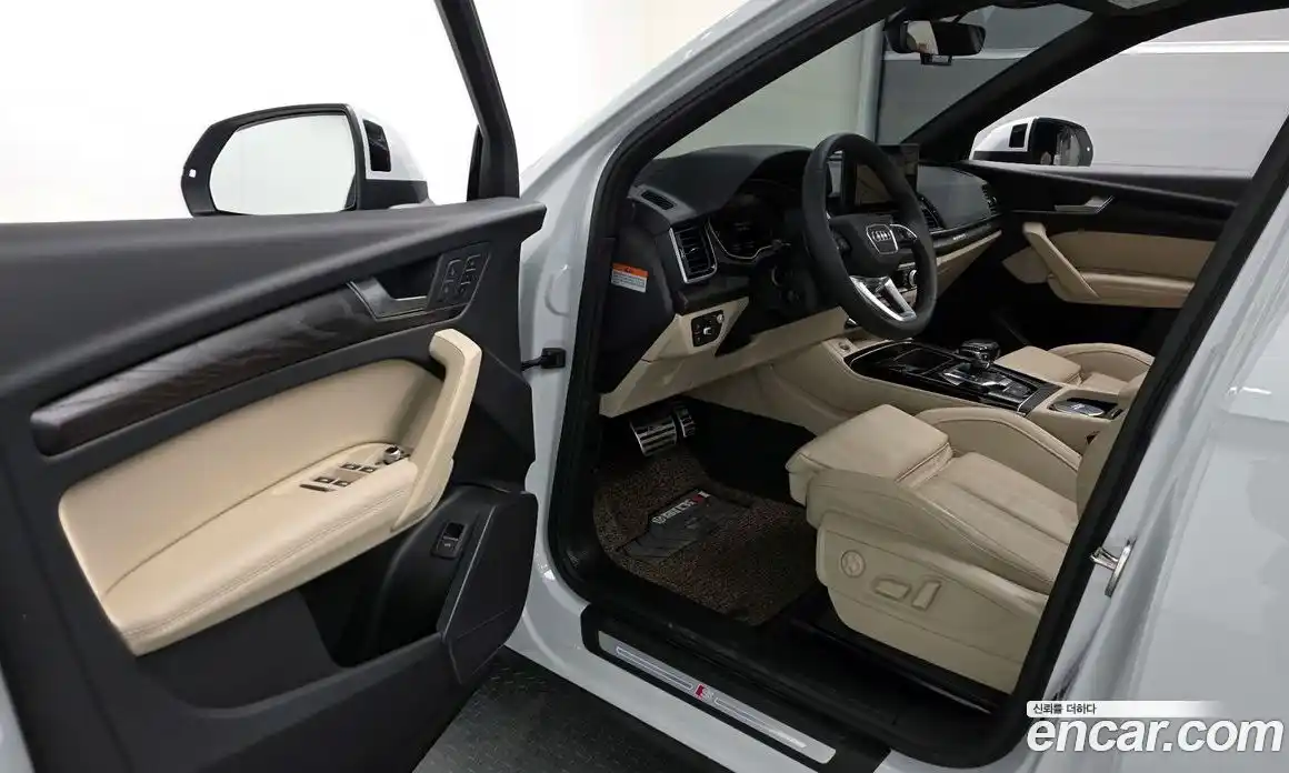 Audi Q5 2023 2.0 Автомат в Москве № 195980, фото 20