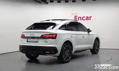 Audi Q5 2023 2.0 Автомат в Москве № 195980, миниатюра 3