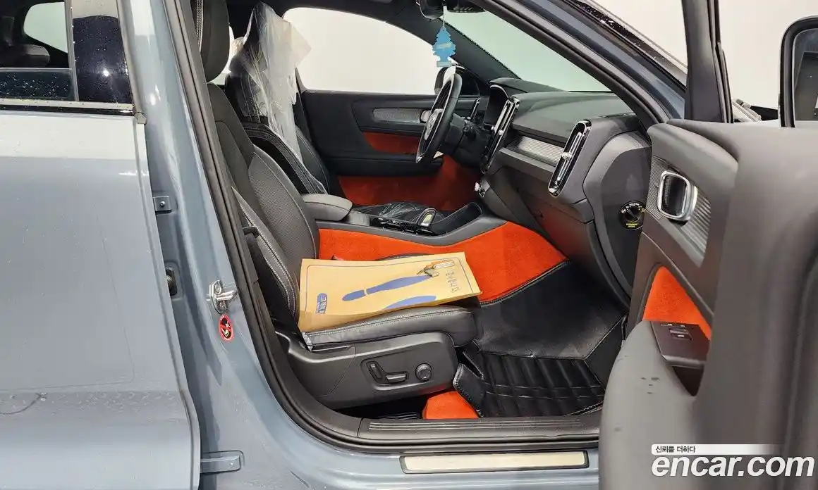 Volvo XC40 2021 2.0 Автомат в Москве № 197021, фото 15