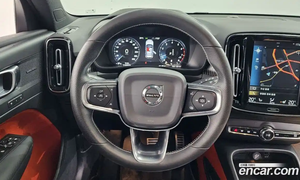 Volvo XC40 2021 2.0 Автомат в Москве № 197021, фото 18