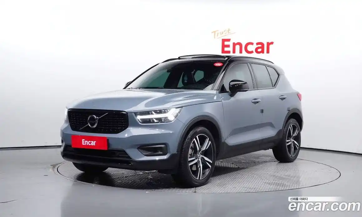 Volvo XC40 2021 2.0 Автомат в Москве № 197021, фото 9