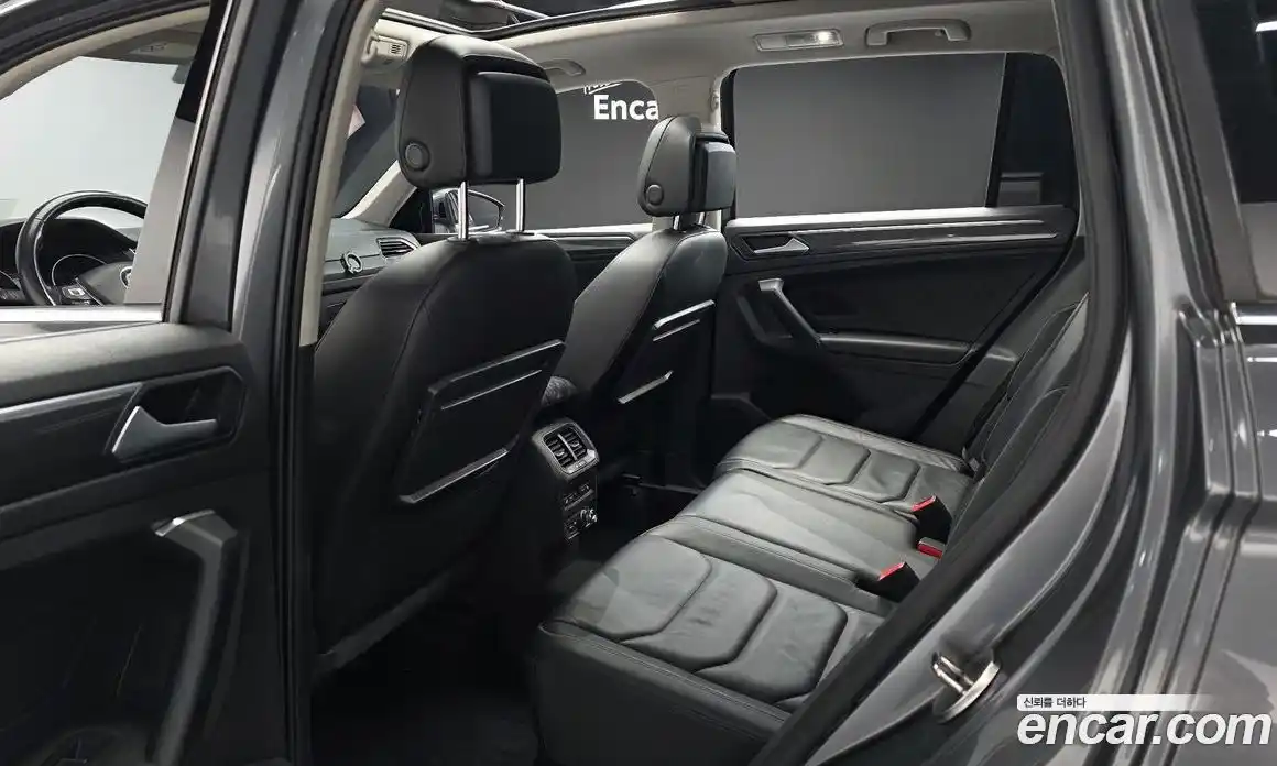 Volkswagen Tiguan 2020 2.0 Автомат в Москве № 199243, фото 17