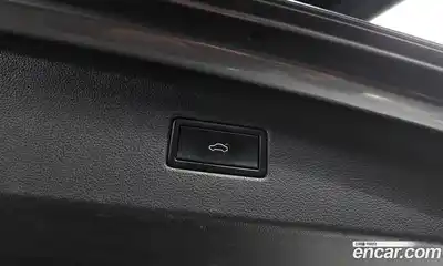 Volkswagen Tiguan 2020 2.0 Автомат в Москве № 199243, миниатюра 8