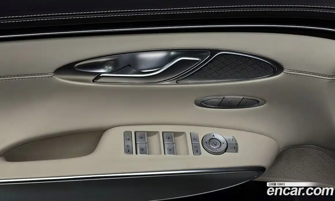 Genesis GV70 2021 2.5 Автомат в Москве № 205566, фото 8