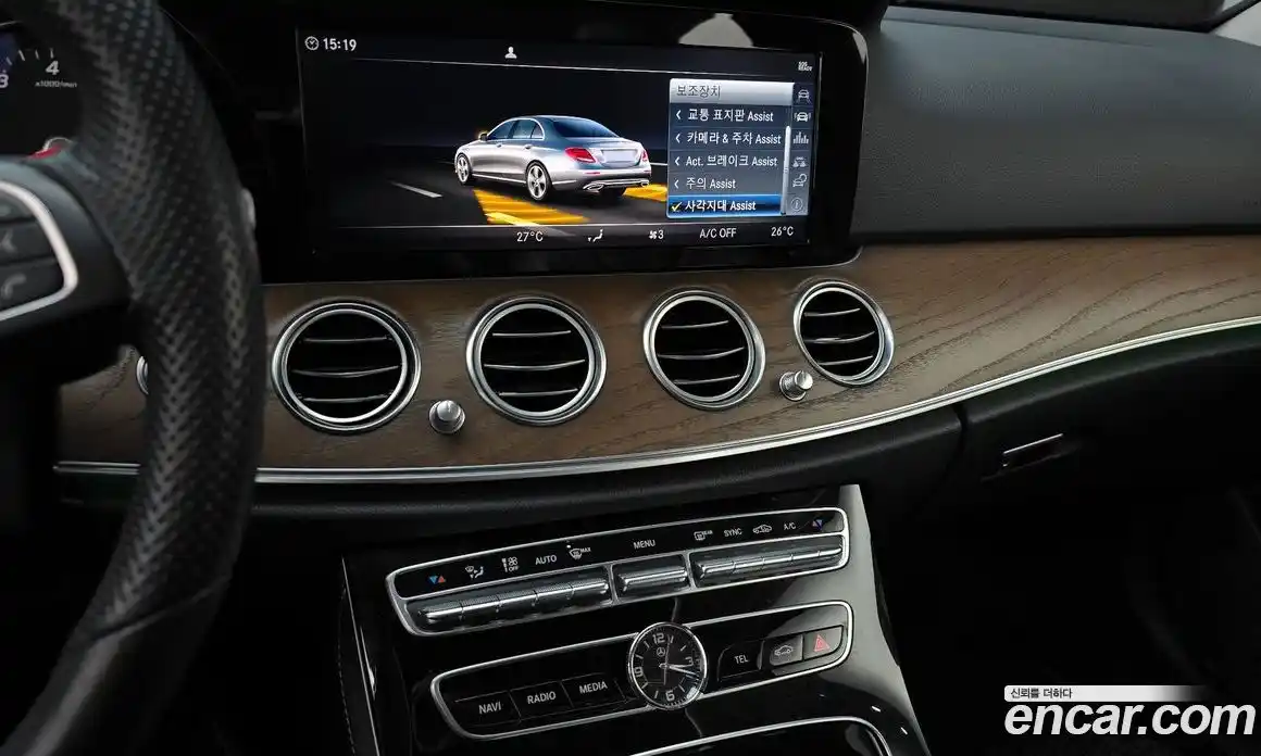 Mercedes-Benz E-Class 2018 2.0 Автомат в Москве № 209125, фото 9