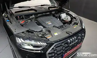 Audi Q5 2021 2.0 Автомат в Москве № 212497, миниатюра 2