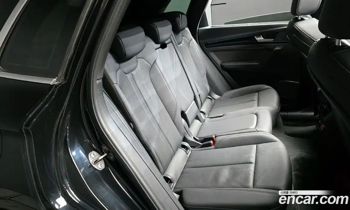 Audi Q5 2021 2.0 Автомат в Москве № 212497, фото 6