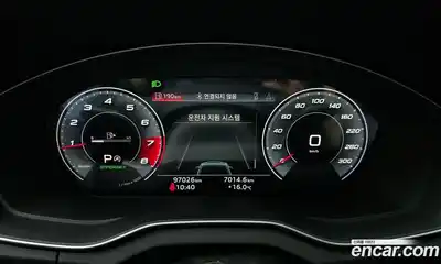 Audi Q5 2021 2.0 Автомат в Москве № 212497, миниатюра 9