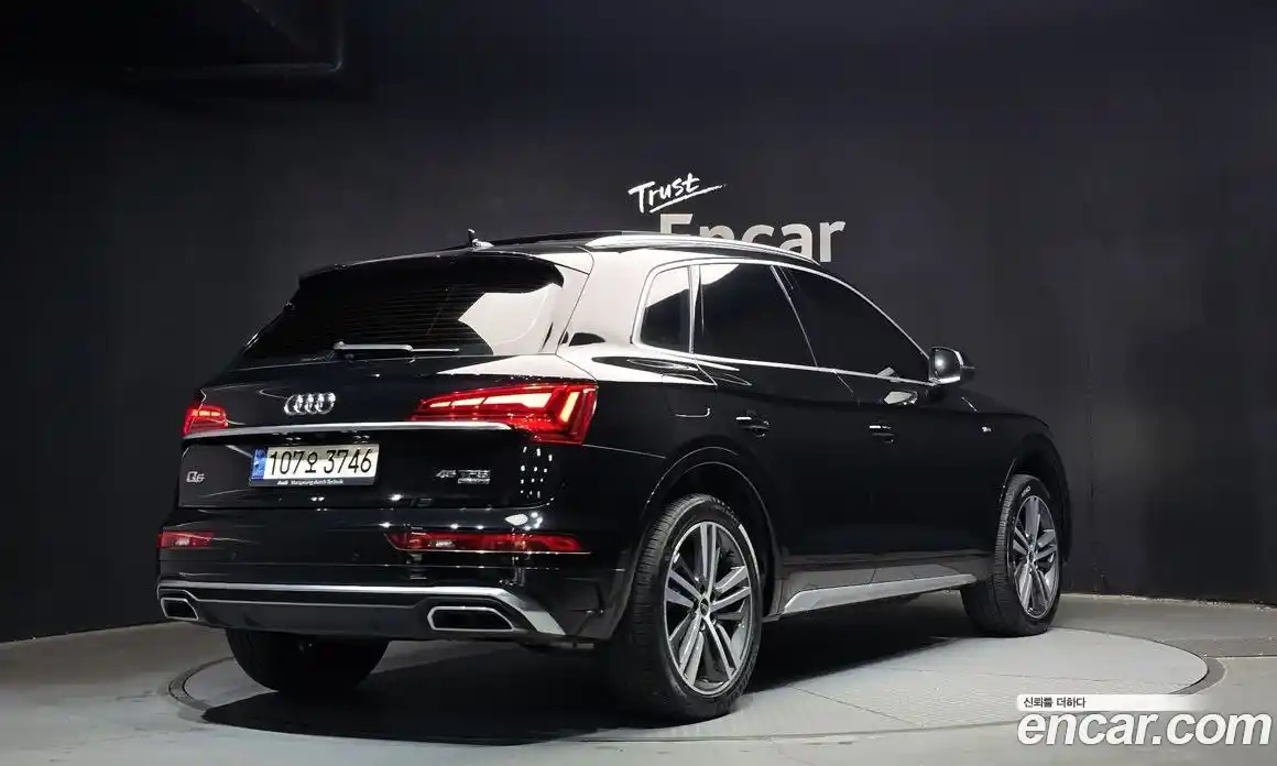 Audi Q5 2021 2.0 Автомат в Москве № 212497, фото 10