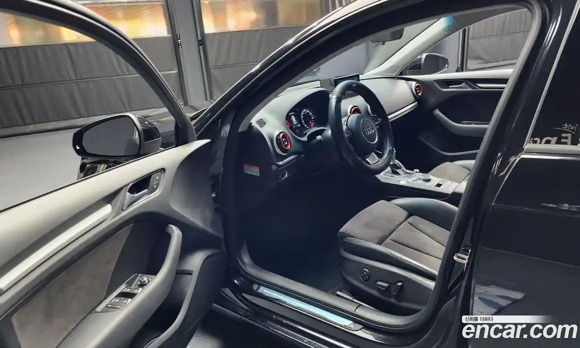 Audi A3 2016 2.0 Автомат в Москве № 212574, фото 13