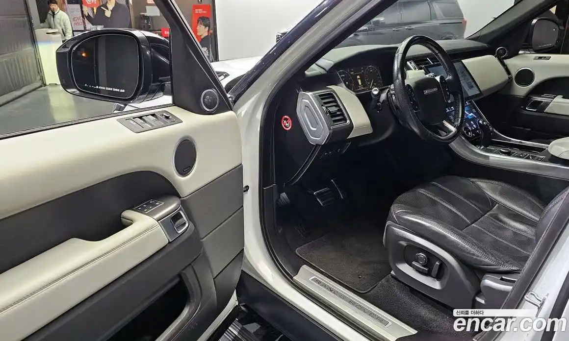 Land Rover Range-Rover Sport 2016 3.0 Автомат в Москве № 213420, фото 17