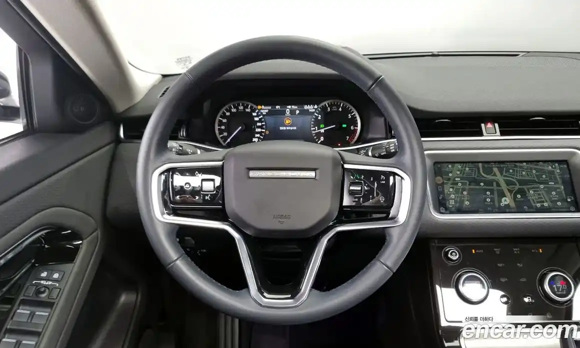 Land Rover Range-Rover Evoque 2023 2.0 Автомат в Москве № 213456, фото 15