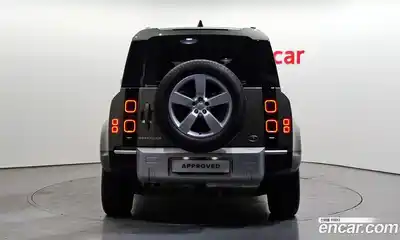 Land Rover Defender 2023 3.0 Автомат в Москве № 213463, миниатюра 3