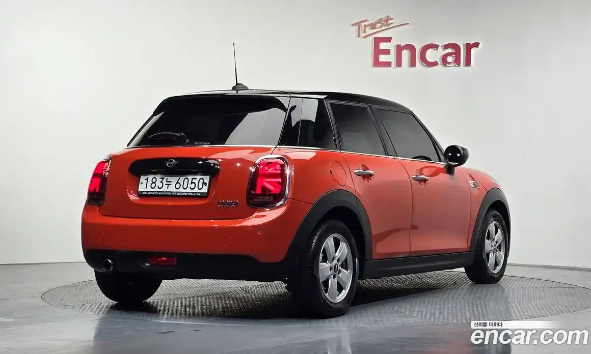 Mini Cooper 2020 1.5 Автомат в Москве № 214245, фото 11