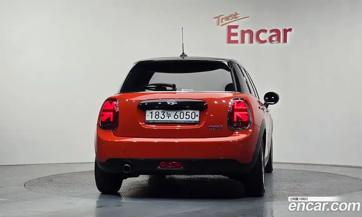 Mini Cooper 2020 1.5 Автомат в Москве № 214245, фото 12