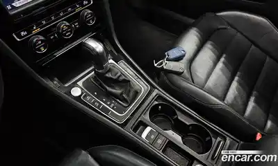 Volkswagen Golf 2016 2.0 Автомат в Москве № 215261, миниатюра 7