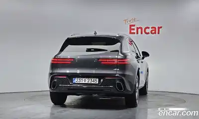 Genesis GV70 2023 2.5 Автомат в Москве № 21586, миниатюра 2