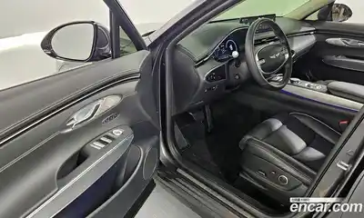 Genesis GV70 2023 2.5 Автомат в Москве № 21586, миниатюра 5