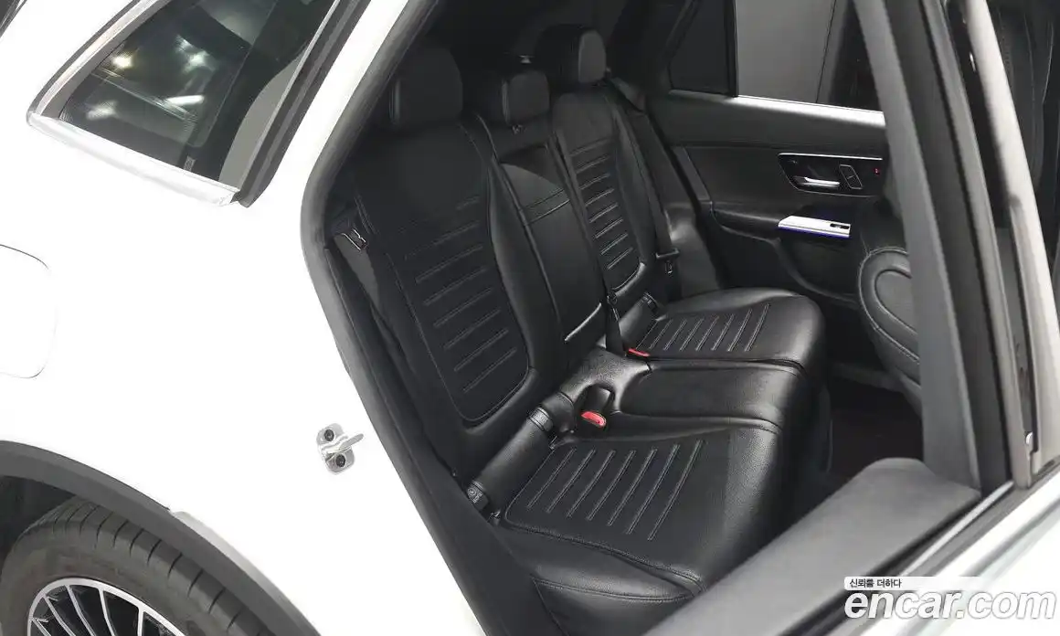 Mercedes-Benz GLC-Class 2025 2.0 Автомат в Москве № 216608, фото 19