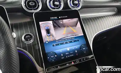 Mercedes-Benz GLC-Class 2025 2.0 Автомат в Москве № 216608, миниатюра 8