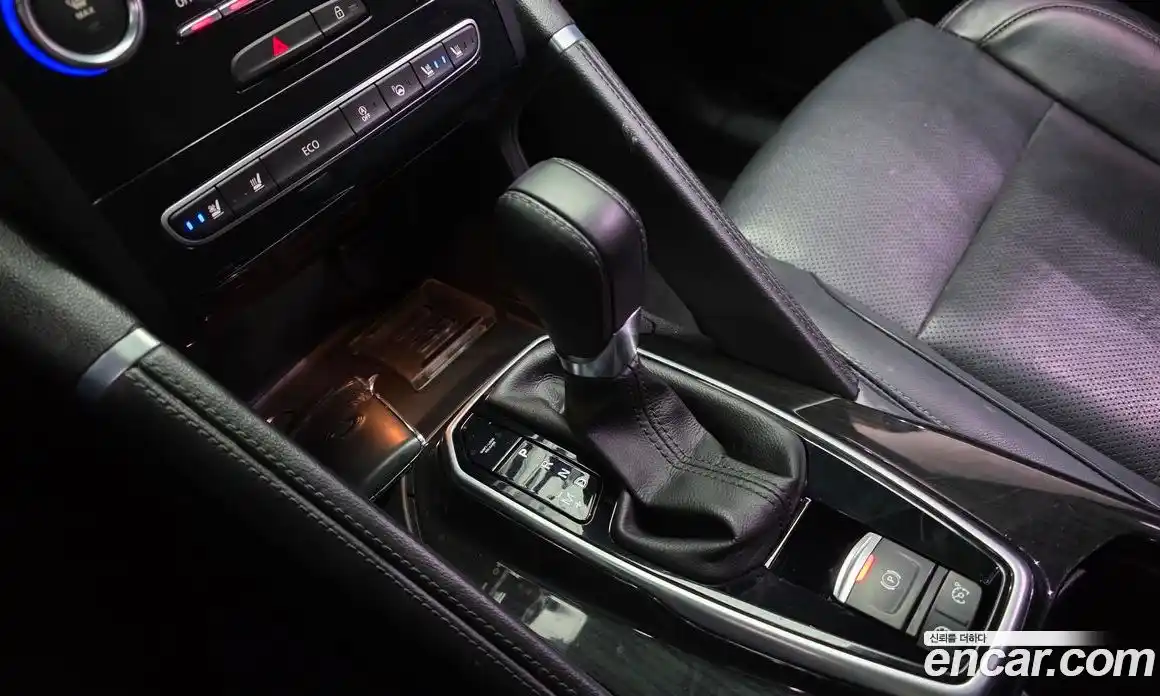 Renault QM6 2017 2.0 Автомат в Москве № 226039, фото 15