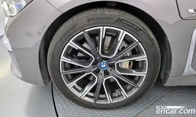 BMW 7-Series 2022 3.0 Автомат в Москве № 229060, миниатюра 2
