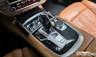 BMW 7-Series 2022 3.0 Автомат в Москве № 229060, миниатюра 5