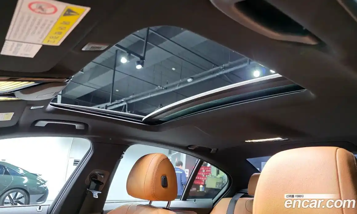 BMW 5-Series 2018 2.0 Автомат в Москве № 229111, фото 17