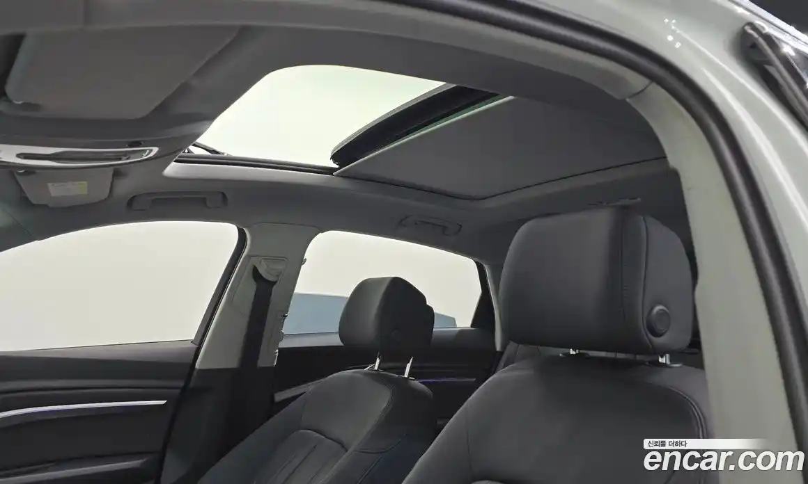 Audi e-tron 2021 0.2 Автомат в Москве № 229791, фото 17