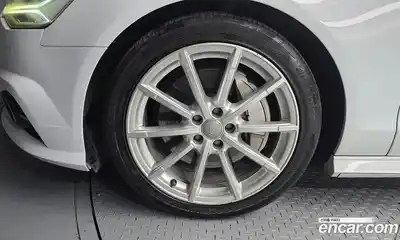 Audi A6 2016 2.0 Автомат в Москве № 229942, миниатюра 2