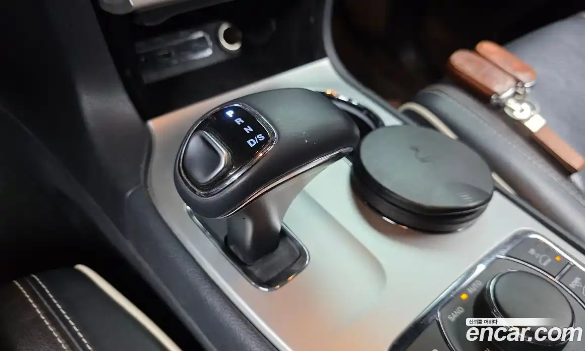 Jeep Cherokee 2014 3.0 Автомат в Москве № 232772, фото 11