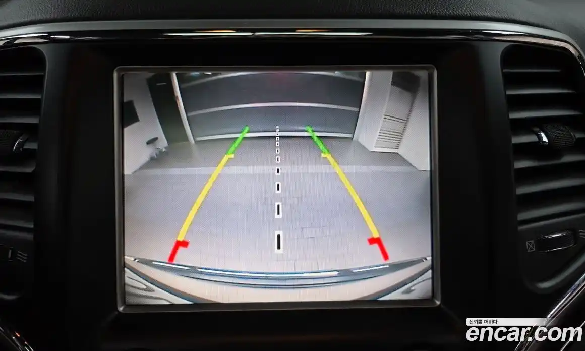 Jeep Cherokee 2014 3.0 Автомат в Москве № 232772, фото 20