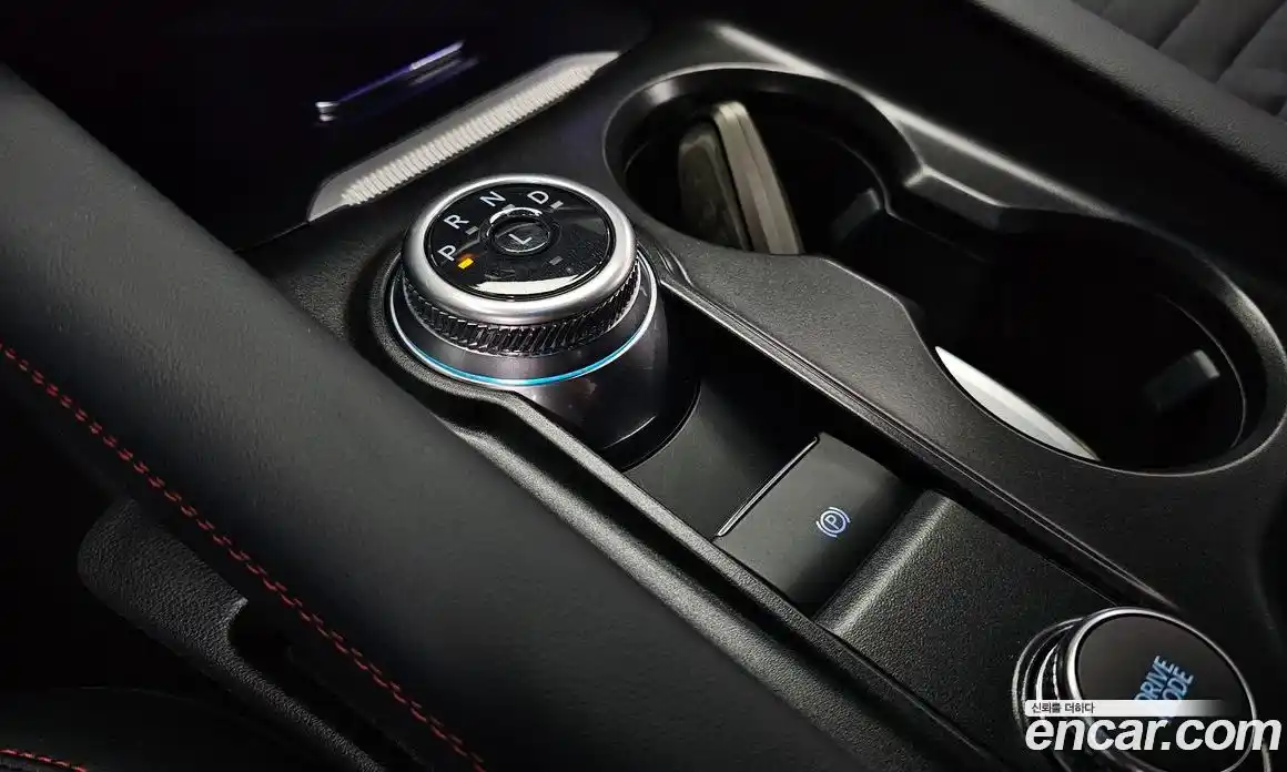 Ford Explorer 2025 2.3 Автомат в Москве № 233016, фото 6