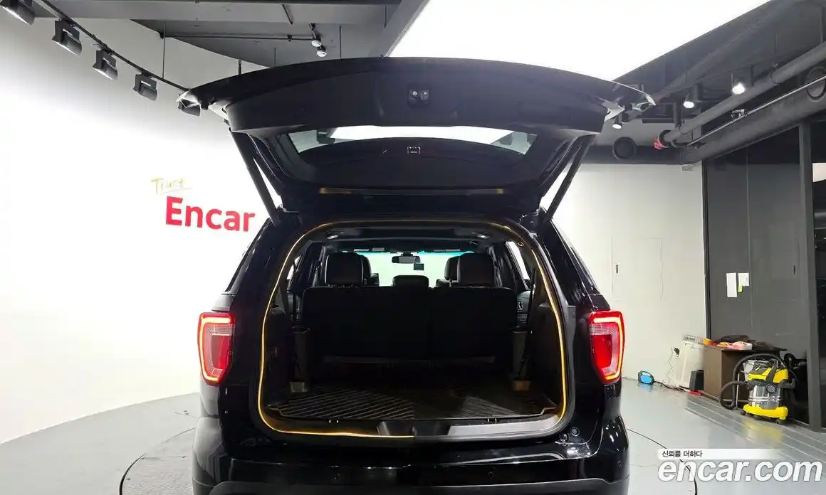 Ford Explorer 2016 2.3 Автомат в Москве № 257864, фото 12